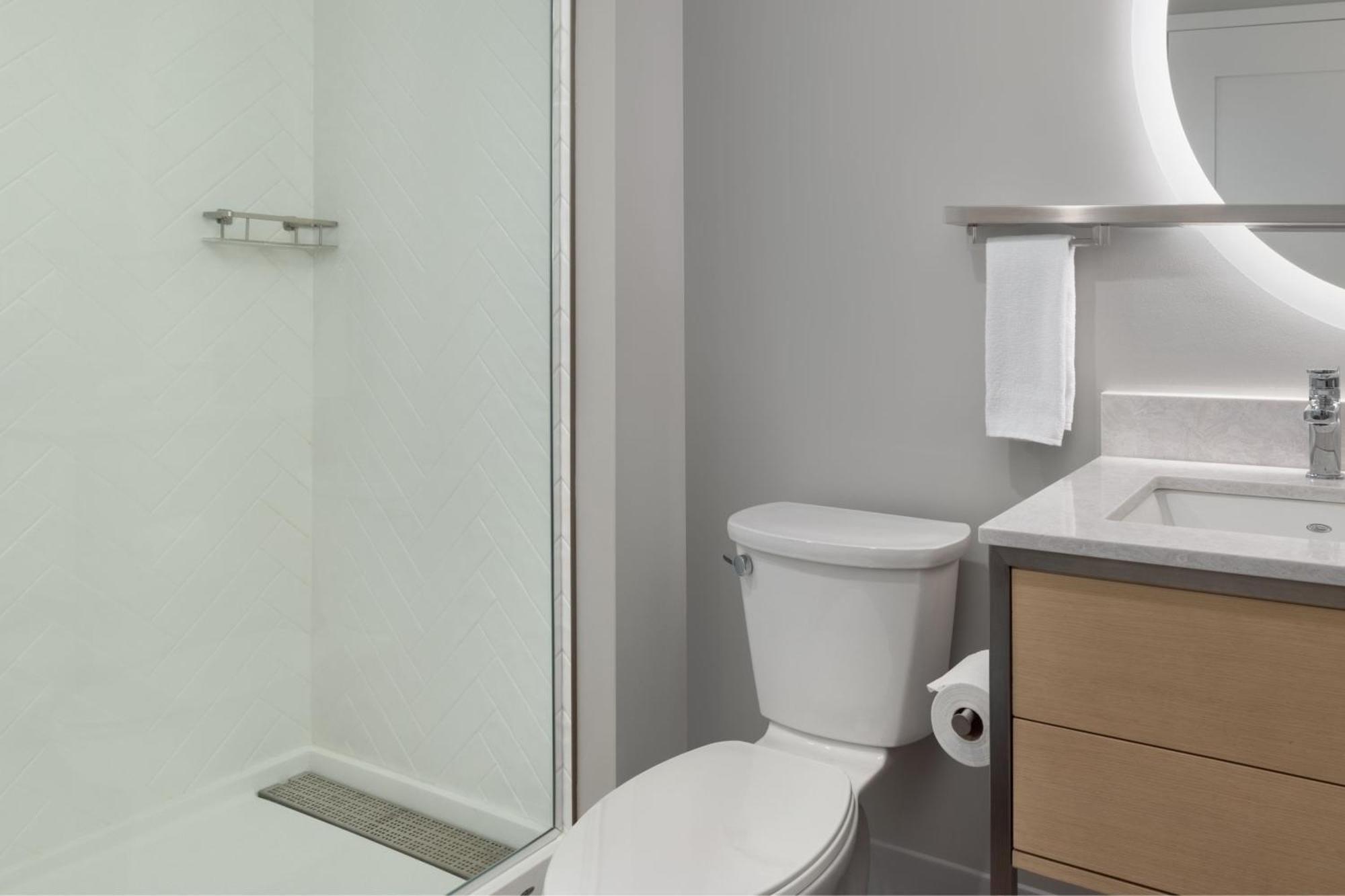 Towneplace Suites By Marriott Geneva At Spire Academy Exteriör bild